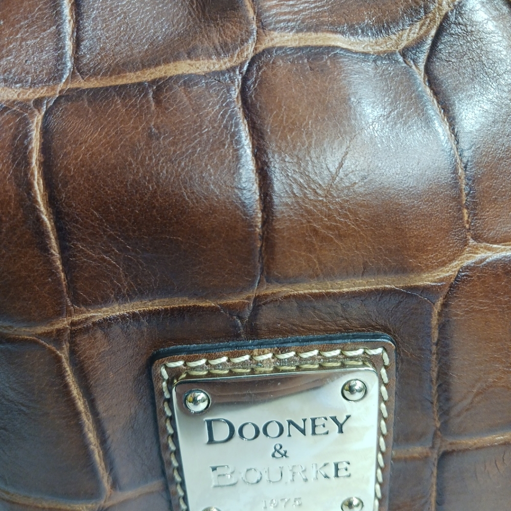 Dooney & Bourke Medium Chiara Bag Brown Crocodile Embossed Leather Purse - Picture 3 of 14
